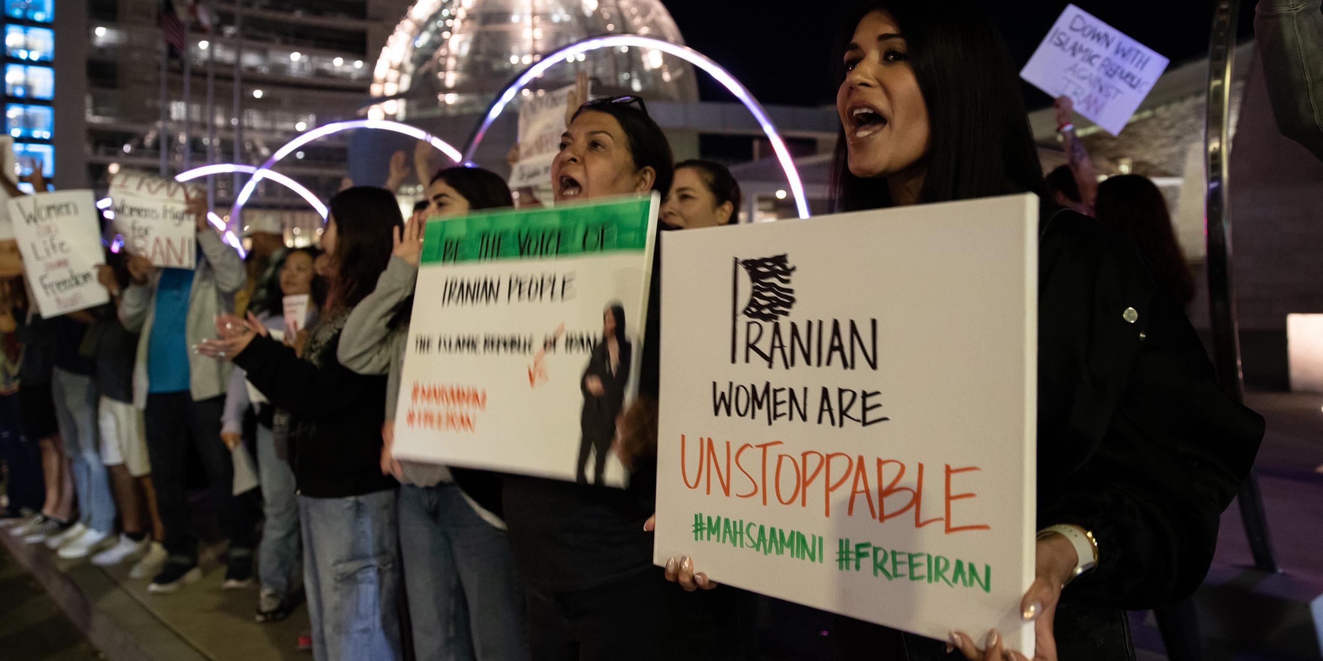 Demonstrierende Frauen