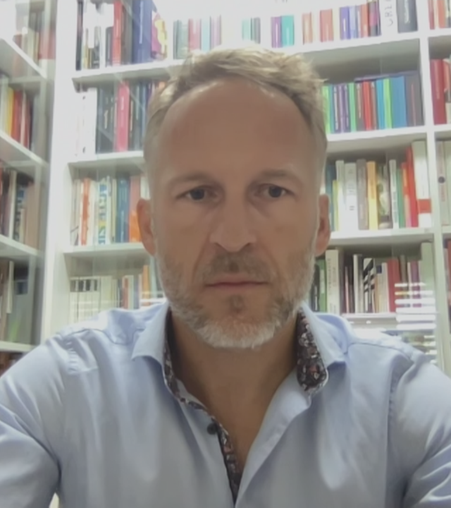 Balkan-Experte Vedran Džihić bei ZDFheute live.