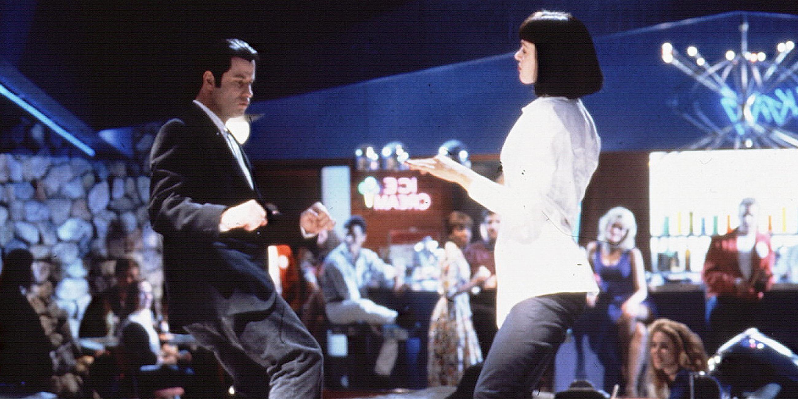 John Travolta (Vincent) und Uma Thurman (Mia) in einer Tanzszene des Films "Pulp Fiction" (undatierte Filmszene).