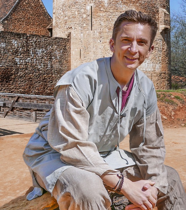 PUR+ - Eric greift die Burg an