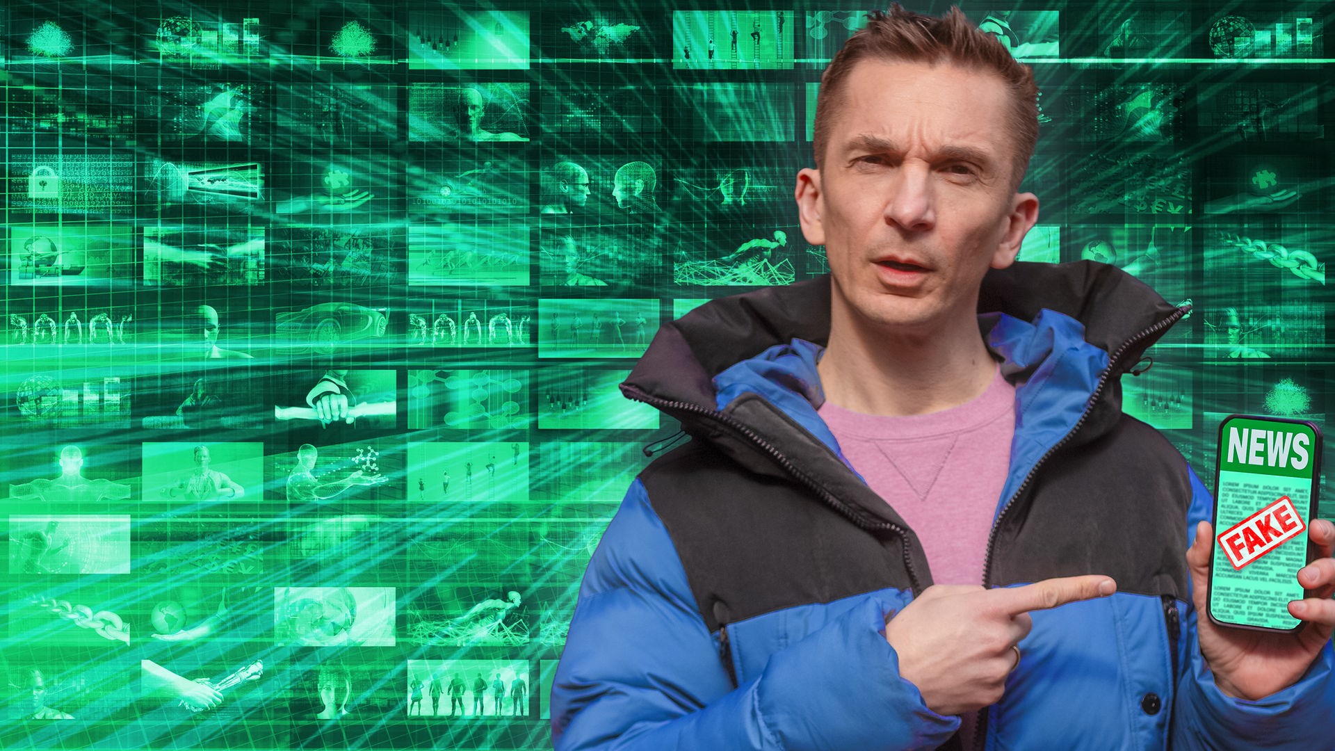 Eric trägt eine blaue Daunenjacke und darunter einen rosafarbenen Pulli. Er hält ein Smartphone in seiner linken Hand. Auf dem Display sieht man das Wort "News" und darüber ist ein roter Fake-Stempel. Im Hintergrund sind viele kleine Bilder in kleinen Kacheln zu sehen, die verschiedene Fakemotive darstellen sollen.