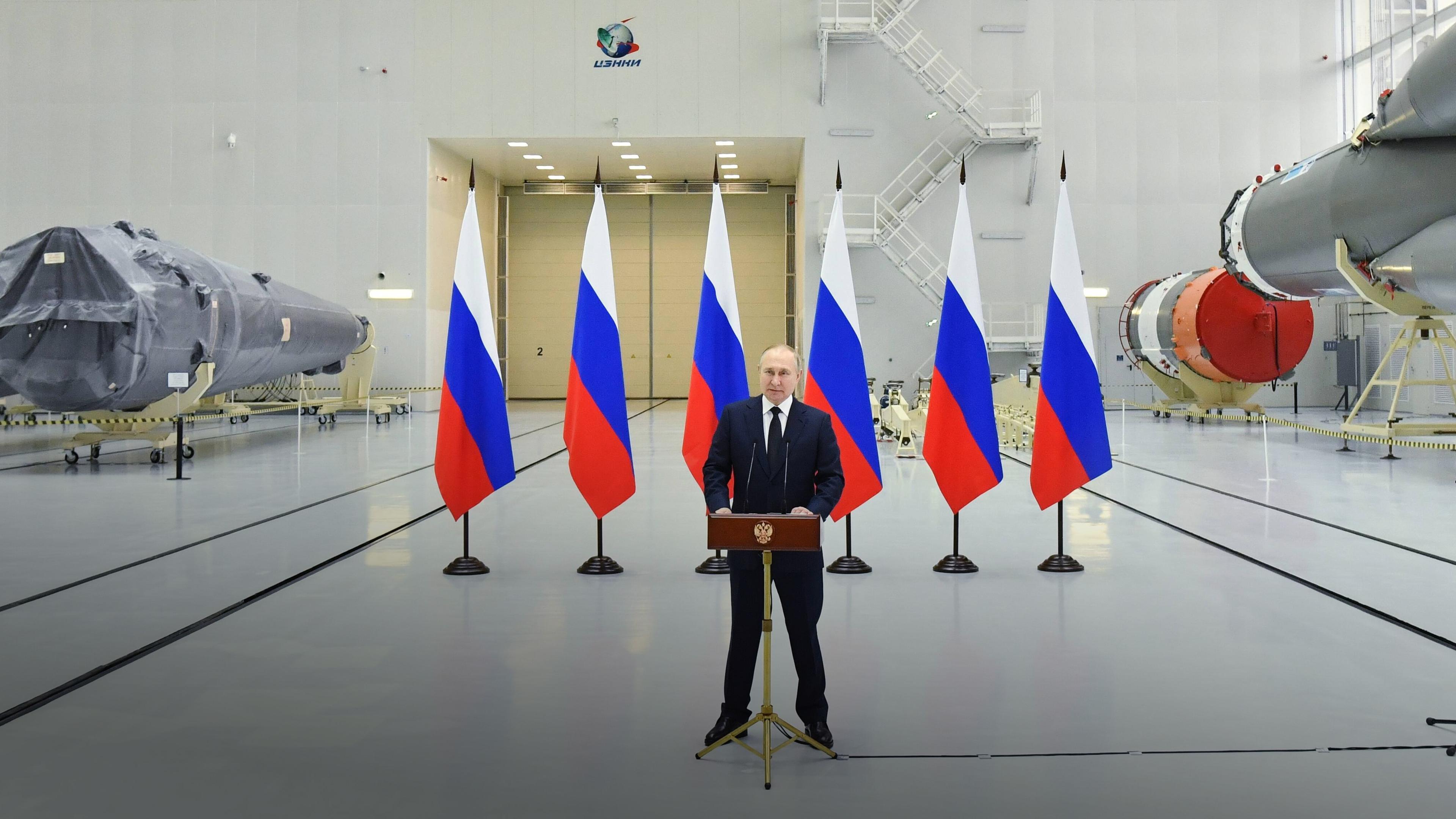 Der russische Präsident Wladimir Putin hält eine Rede in Wostotschny