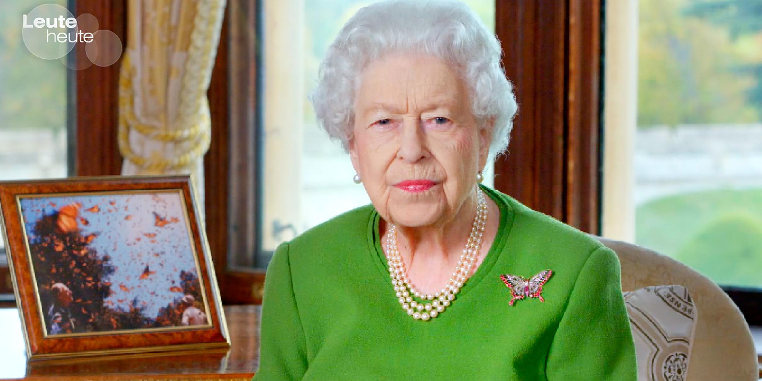 Die britische Queen feiert Weihnachten wieder mit der königlichen Familie auf Schloß Windsor und fährt pandemie-bedingt nicht auf ihren Landsitz Sandringham. (21.12.2021)