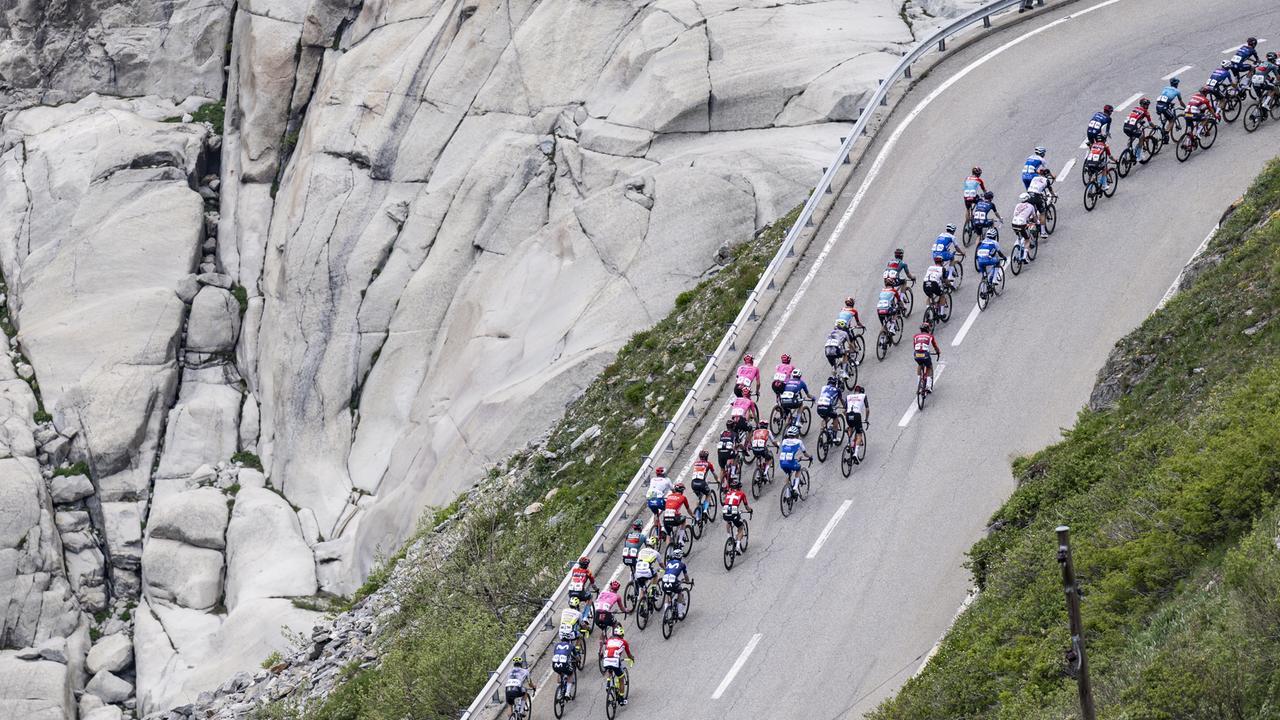 Tour de Suisse Mäder muss nach Sturz wiederbelebt werden ZDFheute