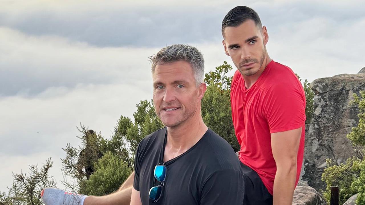 Ralf Schumacher macht seine Liebe öffentlich - ZDFheute