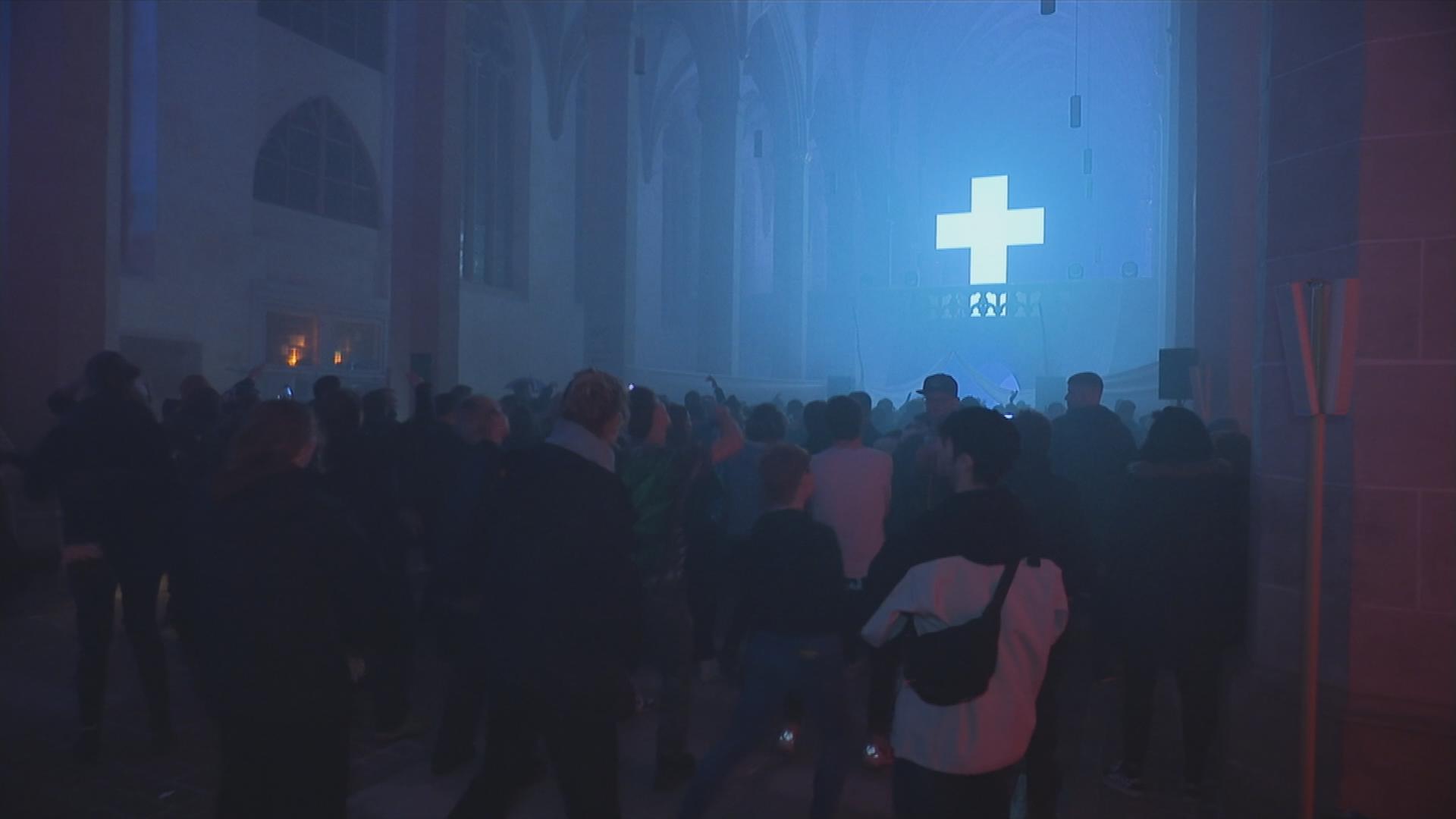 Techno-Veranstaltung in der Predigerkirche in Erfurt.