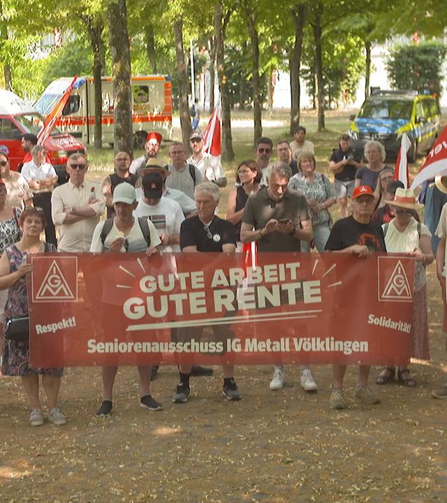 Gewerkschaft demonstriert gegen der Rentenreform