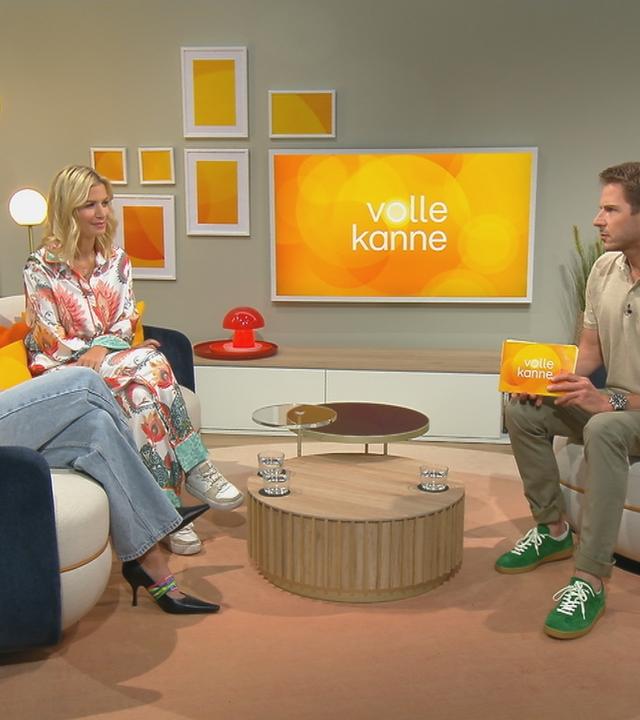 Dr. Jessica Szczuka und Susan Sideropoulos im Talk bei "Volle Kanne" über KI-Freunde