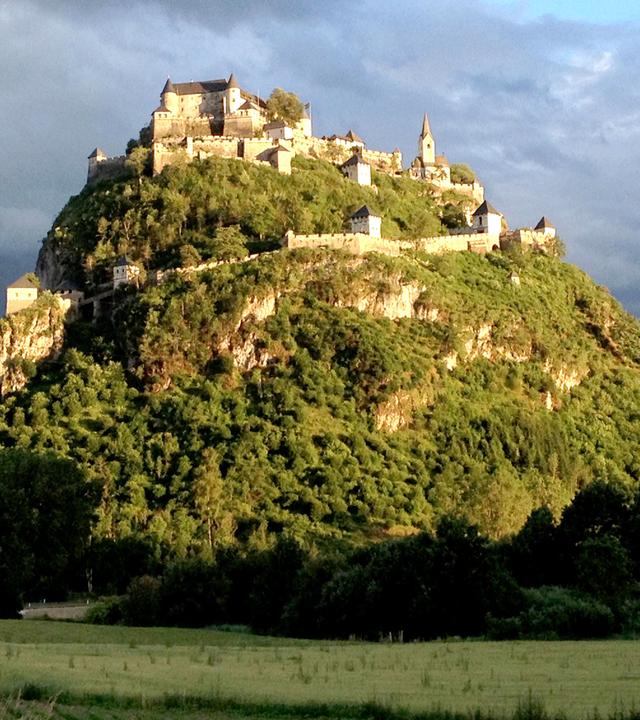 Burg Hochosterwitz - Vorbild für Disneys Cinderella Schloss 