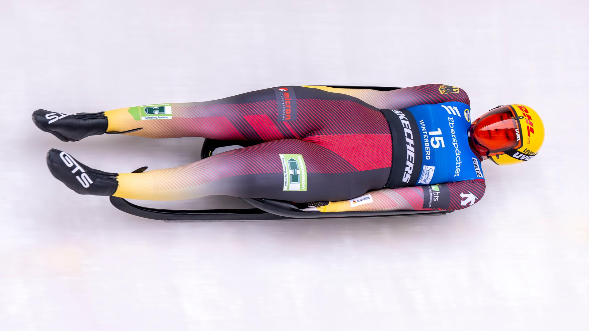 Rennrodlerin Merle Fräbel beim Weltcup in Winterberg