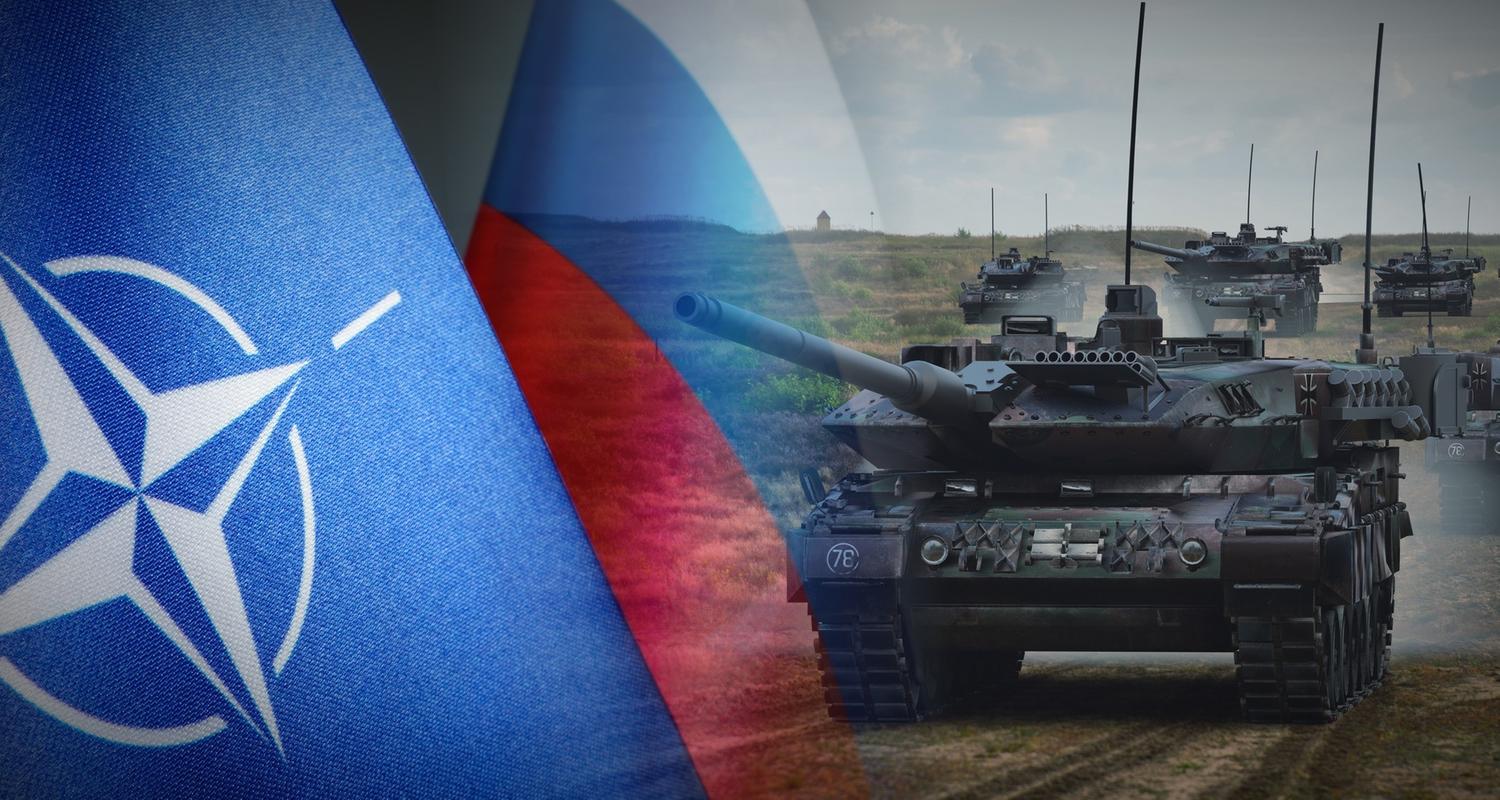  Montage: Links die Natoflagge neben der russischen Flagge. Rechts eine Gruppe deutscher Leopard II Panzer im Gelände