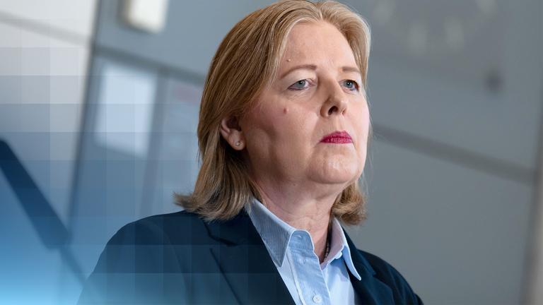Ehemalige Arbeitsministerin und Spd-Vorsitzende Bärbel Bas mit einem neutralen Gesichtsausdruck