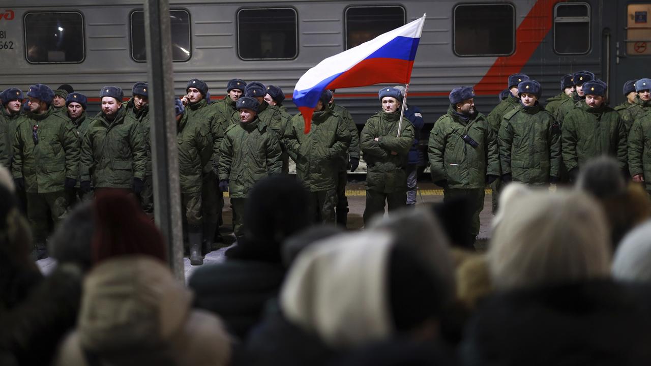 Moskau: Tausende Männer zu Unrecht eingezogen