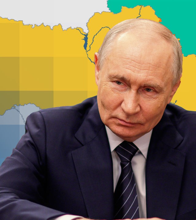Putin vor einer Karte der Ukraine.