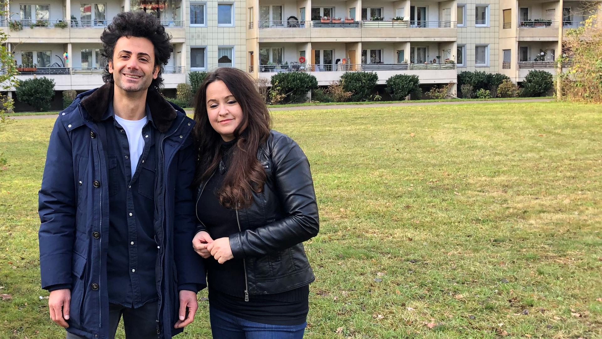 Sami Alkomi und Nina Coenen haben das Projekt Box of resources gegründet