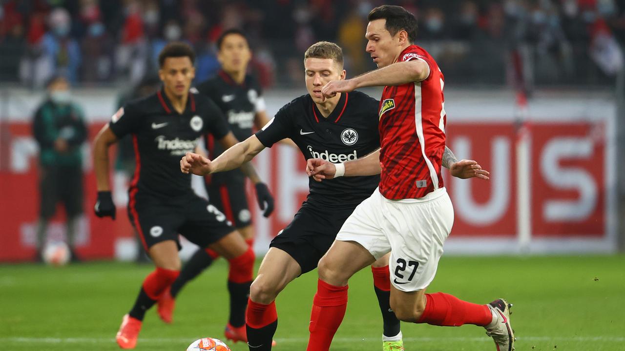 Frankfurt verpasst Freiburg zweite Niederlage