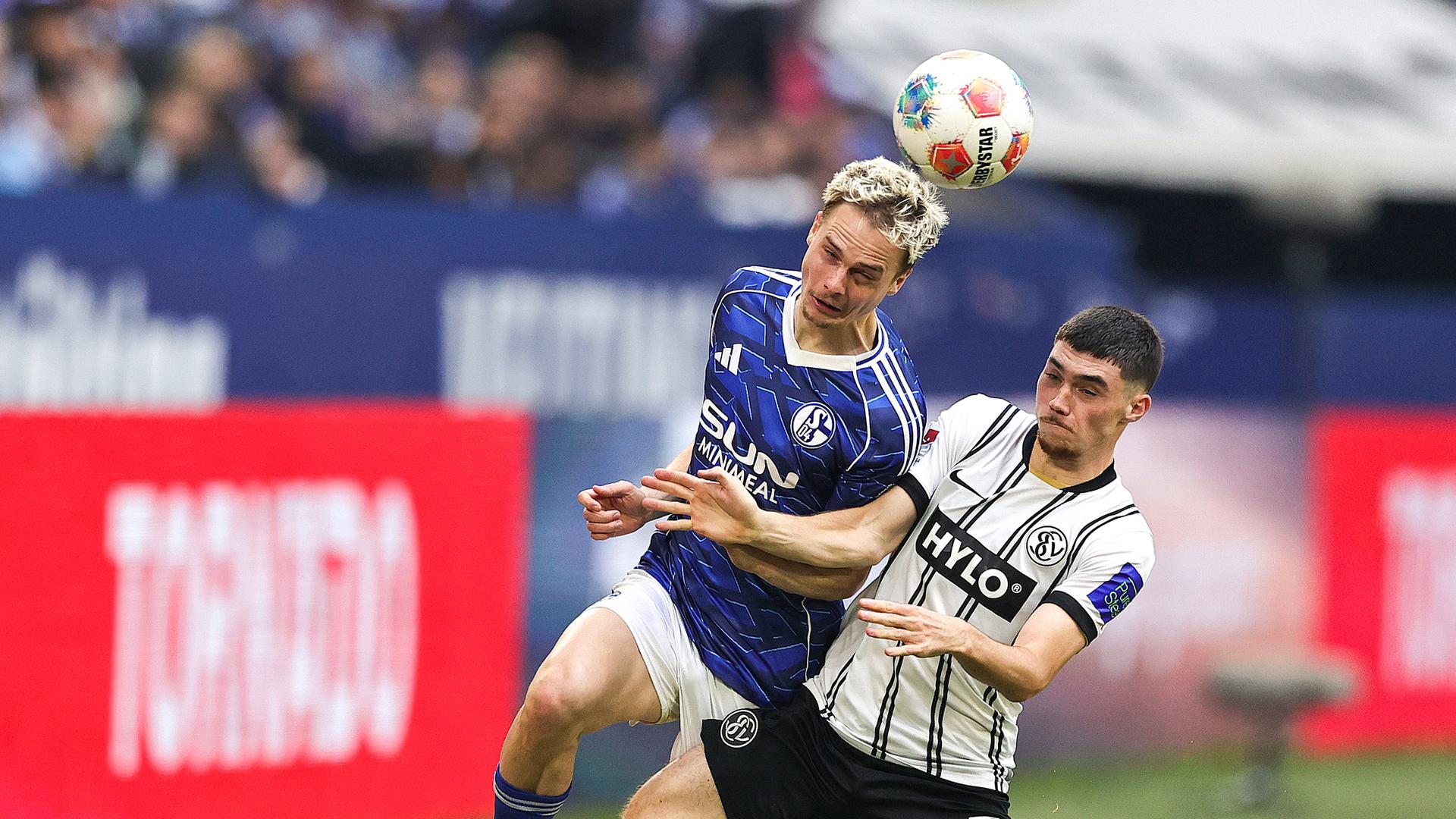 Finn Porath und Felix Keidel in Schalke am 08.11.25