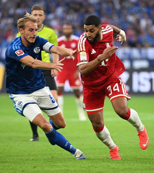 Timo Becker und Ismael Saibari am 05.09.26