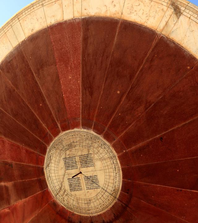 Sonnenuhr