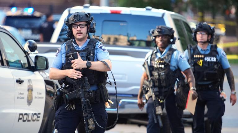 Polizei in Minneapolis nach einer Schießerei.