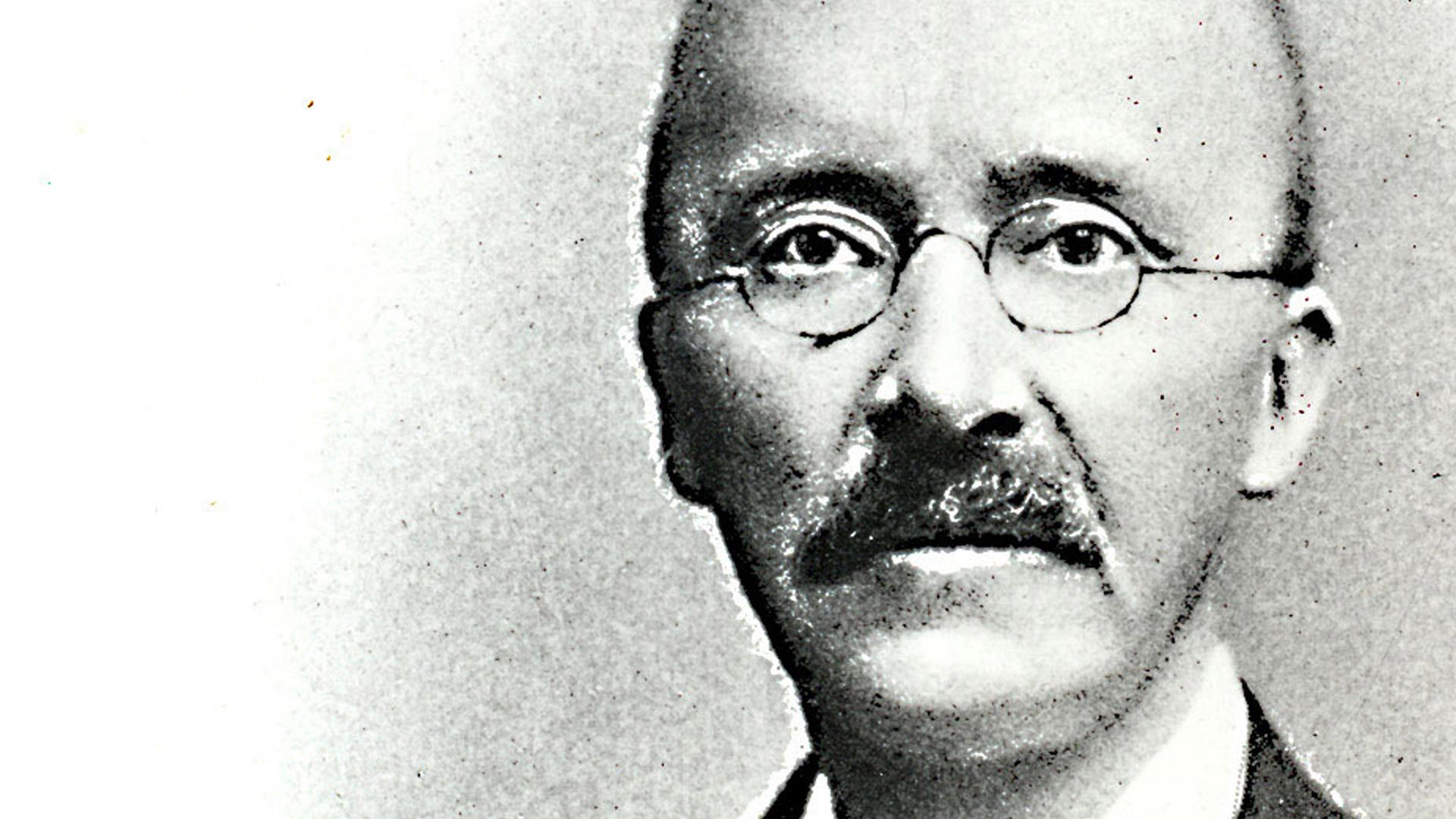 Mythen-Jäger: Die Juwelen der Helena von Troja - Ein historisches Portraitfoto von Heinrich Schliemann