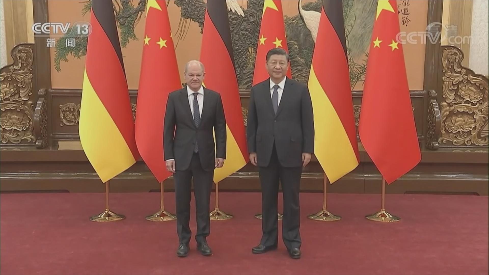 Bundeskanzler Scholz zu Besuch in Peking