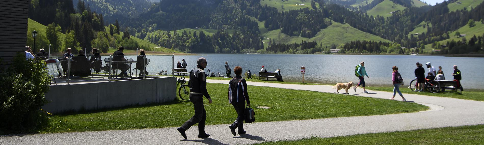 Schwarzsee in der Schweiz, aufgenommen am 17.05.2020