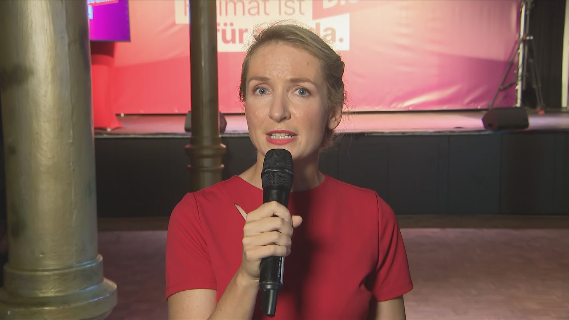 Linken-Chefin Ines Schwerdtner mit einer Reaktion zur Landtagswahl in Sachsen-Anhalt.