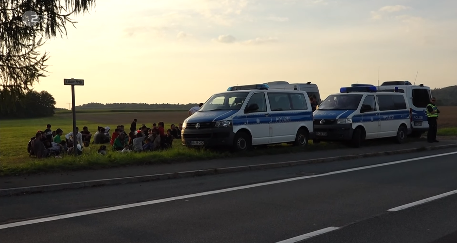 Die Polizei hat in Sachsen eine Gruppe illegaler Migranten festgesetzt