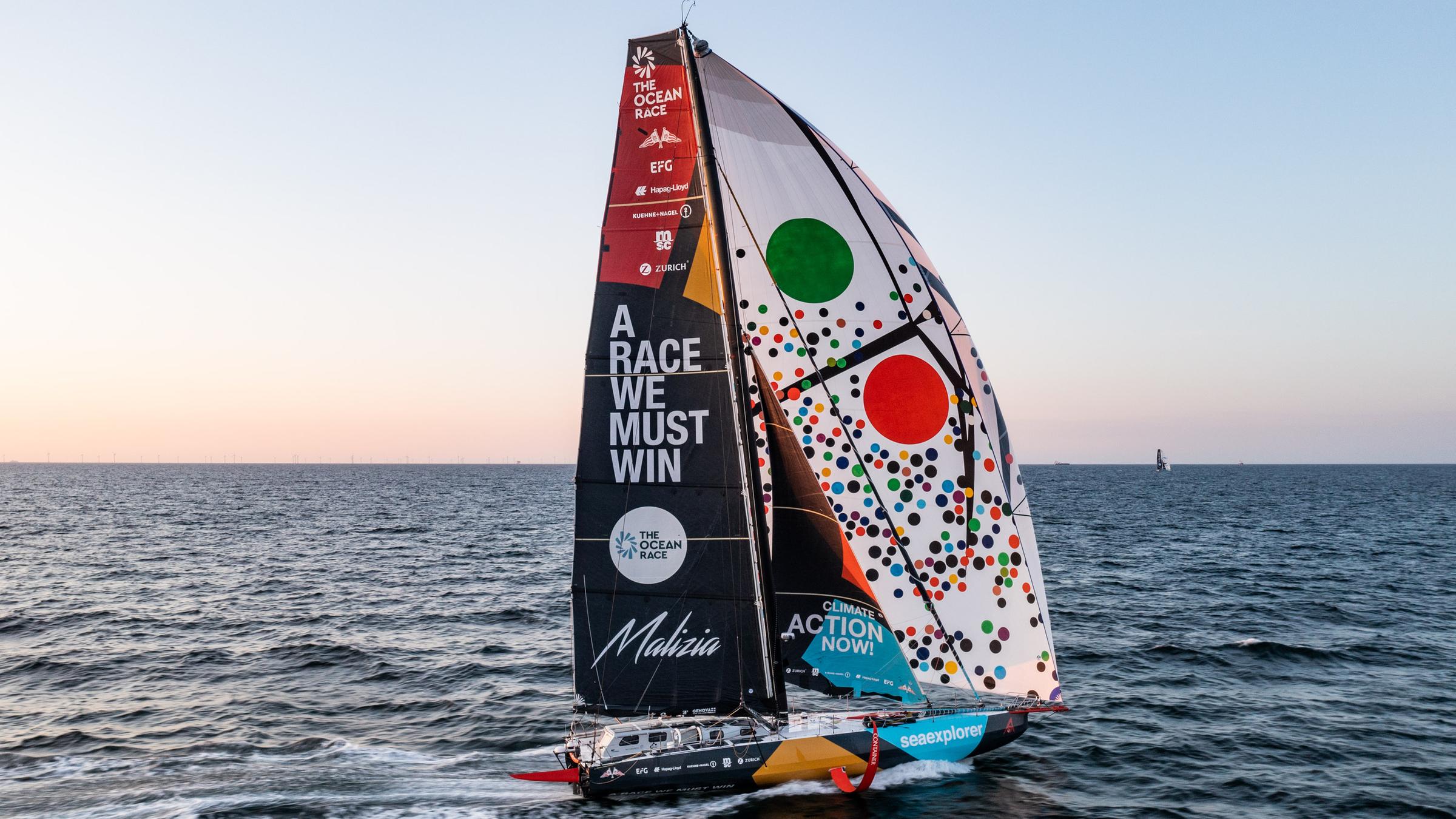 29.05.2023, Dänemark, Aarhus: Die «Malizia · Seaexplorer» des Segelteams von Boris Herrmann segelt dem Ocean-Reace-Finale entgegen. Auf Etappe sieben ringt die Mannschaft ohne Chance auf den Gesamtsieg nach gelungener Aufholjagd um einen letzten Etappensieg