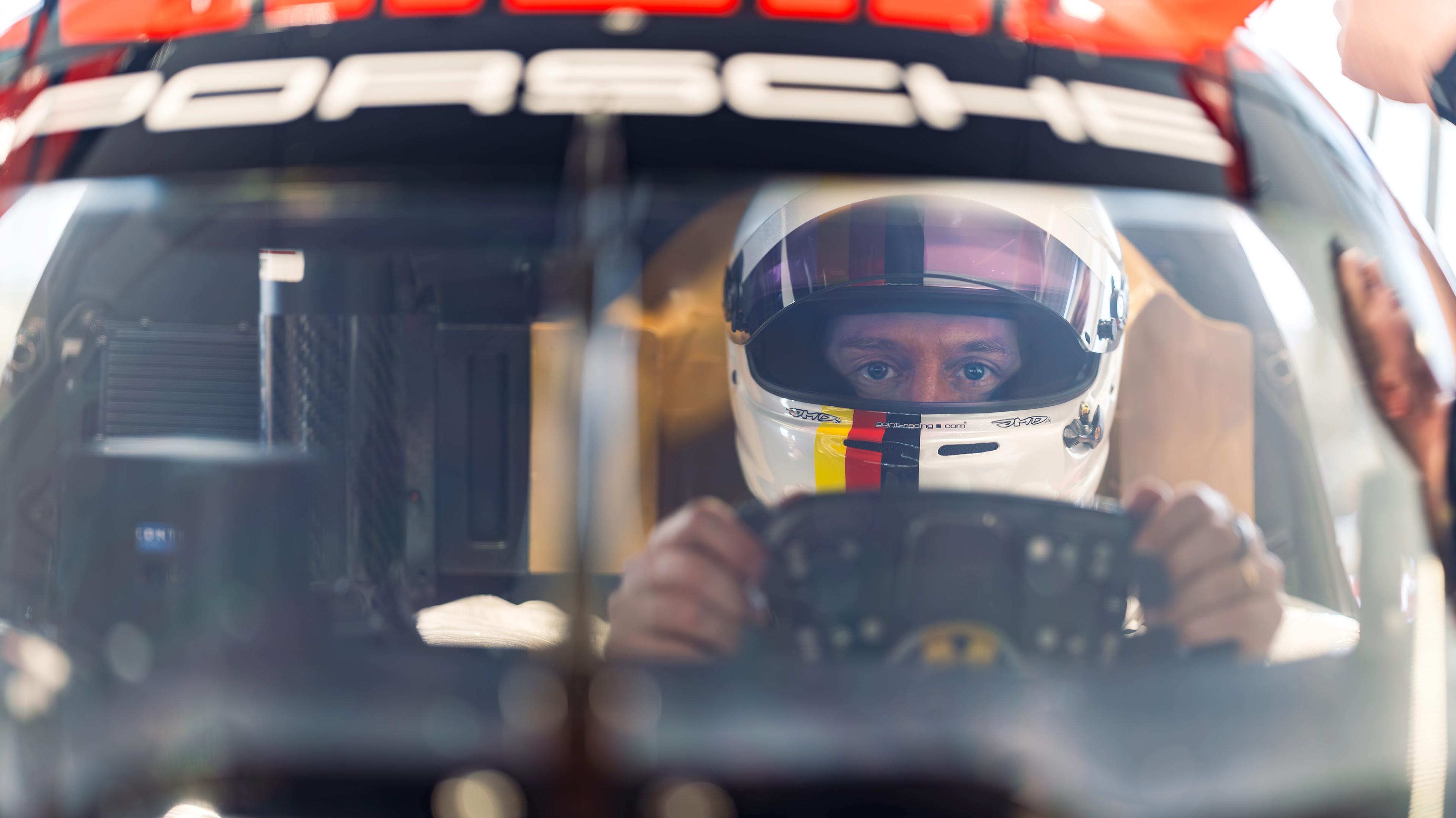 Vettel testet den Porsche 963,aufgenommen am 14.03.2024
