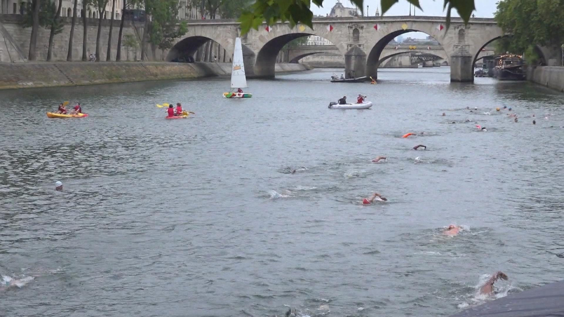 Schwimmen in der Seine