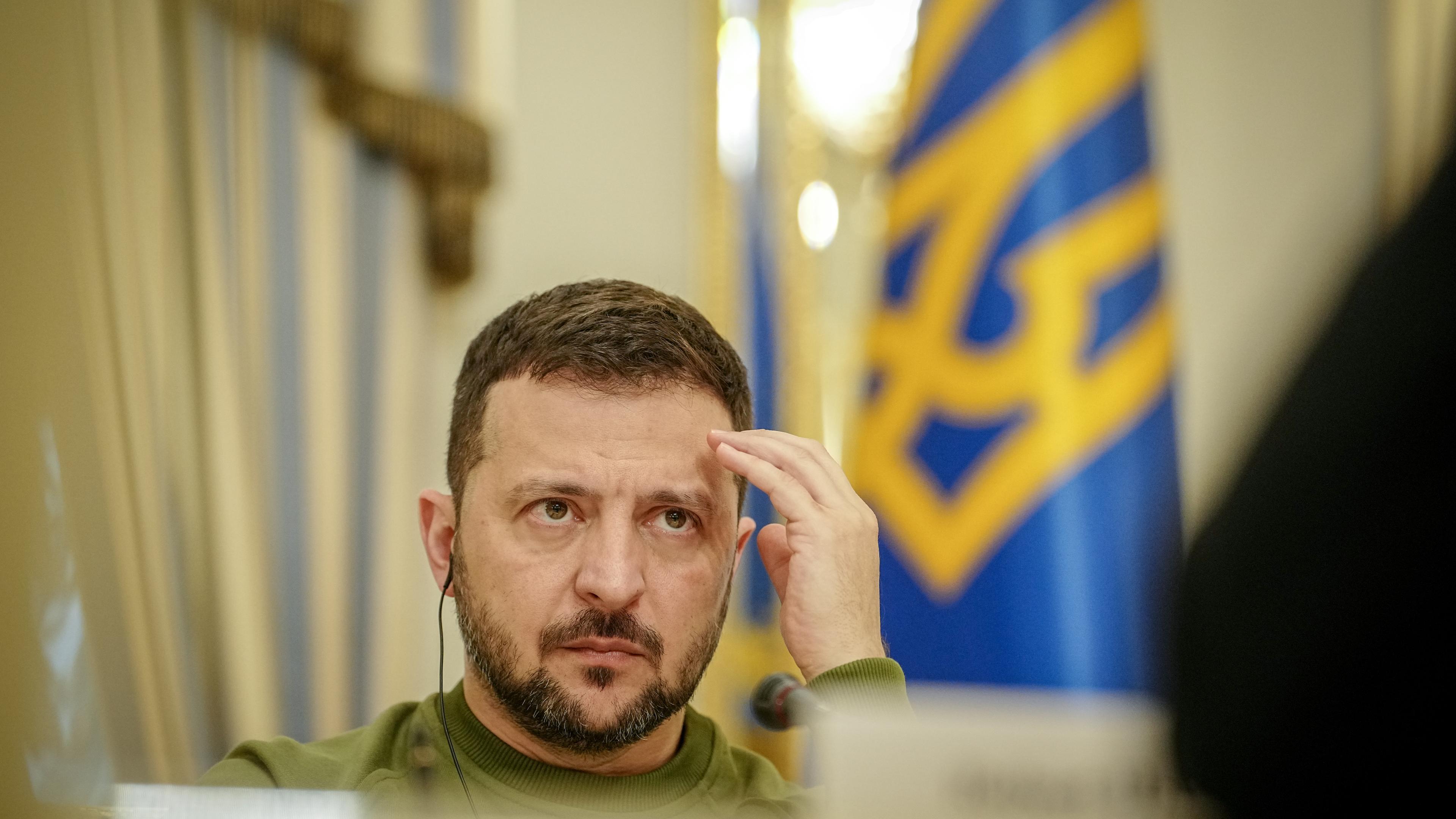 Ukraine: Biden kündigt rasche Lieferung von Militärhilfen an - ZDFheute