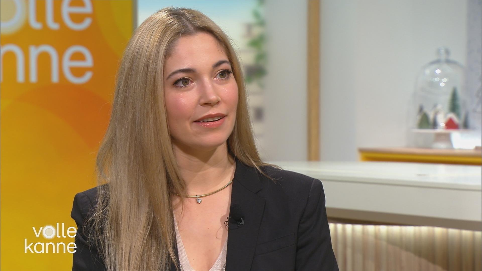 Julia Shaw am Volle-Kanne-Frühstückstisch