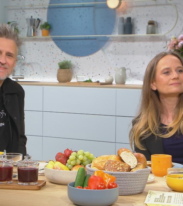 Alex Melcher und Vera Bolten am "Volle Kanne"-Frühstückstisch