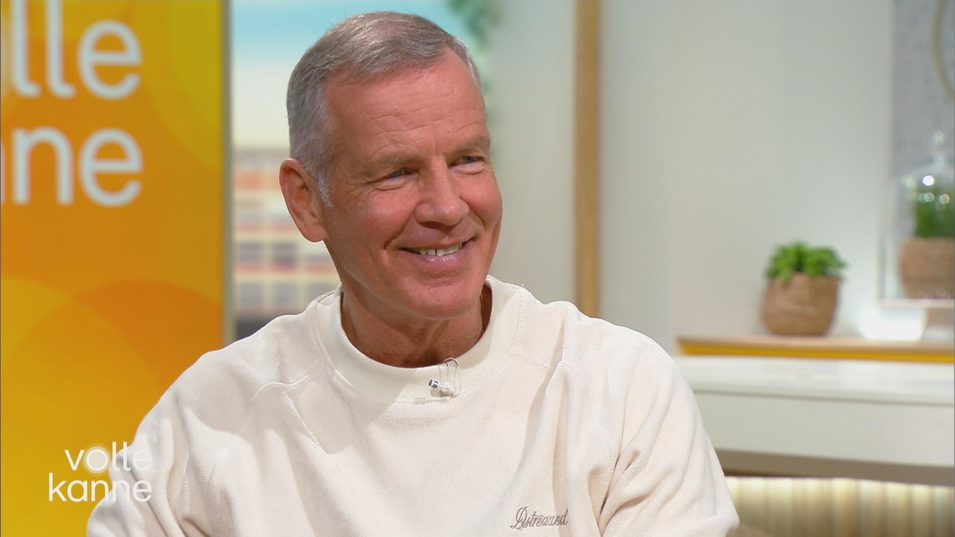 Henry Maske am "Volle Kanne"-Frühstückstisch