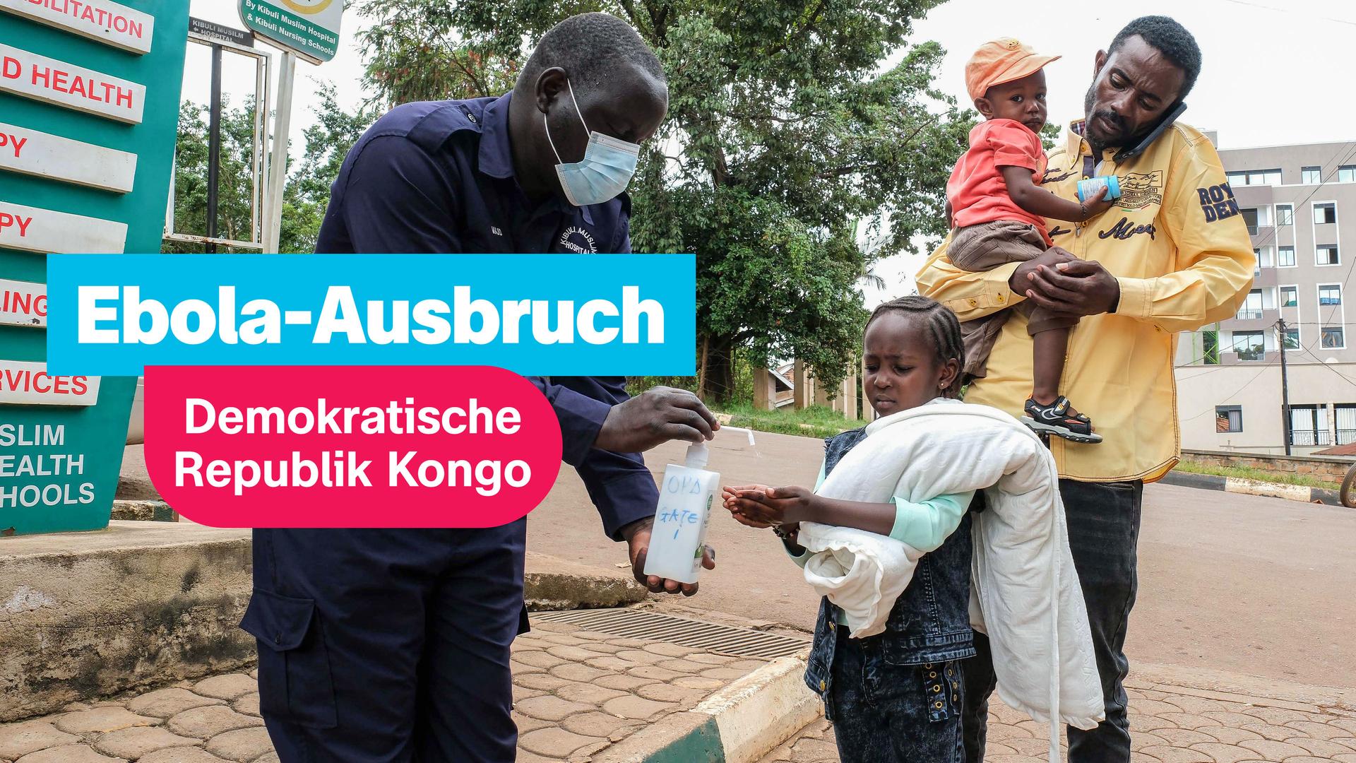 Mann mit Maske gibt Kind Desinfektionsmittel. Mädchen hält die Hände auf.
