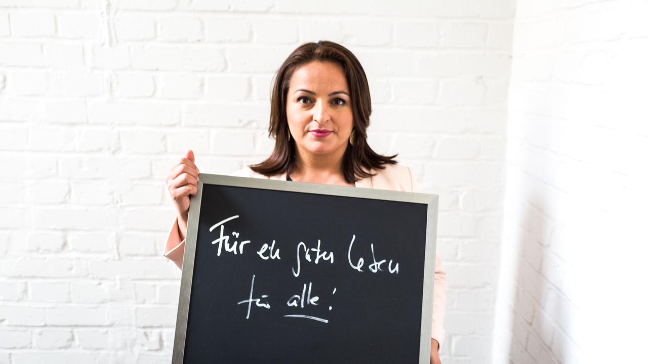 Fünf Fragen an Sevim Dagdelen, Die Linke ZDFmediathek