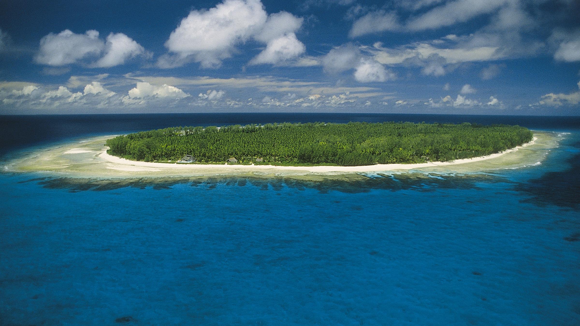 Eine Koralleninsel der Seychellen