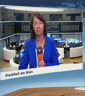 Moderatorin im Schaltgespräch mit ZDF-Wirtschaftsexpertin Stephanie Barrett