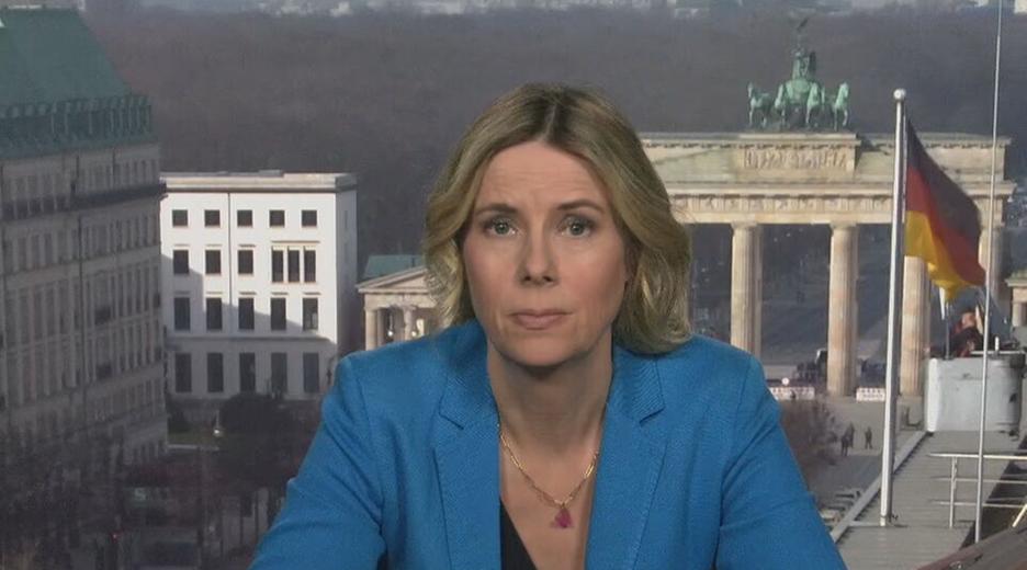 ZDF-Korrespondentin Buchholz ist zu sehen.
