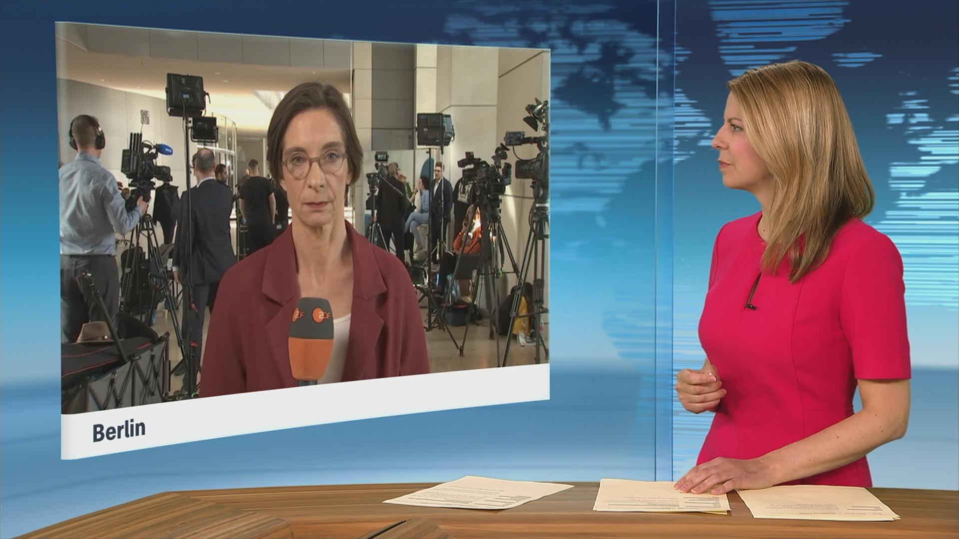 Diana Zimmermann im Schaltgespräch