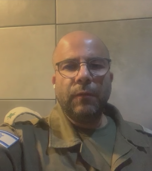 Israelischer Militärsprecher Arye Shalicar im Gespräch mit ZDFheute live.