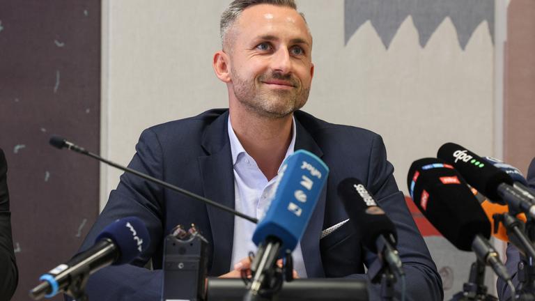 10.09.2026, Sachsen-Anhalt, Magdeburg: Ulrich Siegmund, AfD-Fraktionsvorsitzender im Landtag von Sachsen-Anhalt, nimmt an einer Pressekonferenz nach der konstituierenden Fraktionssitzung der AfD im Landtag von Sachsen-Anhalt teil.