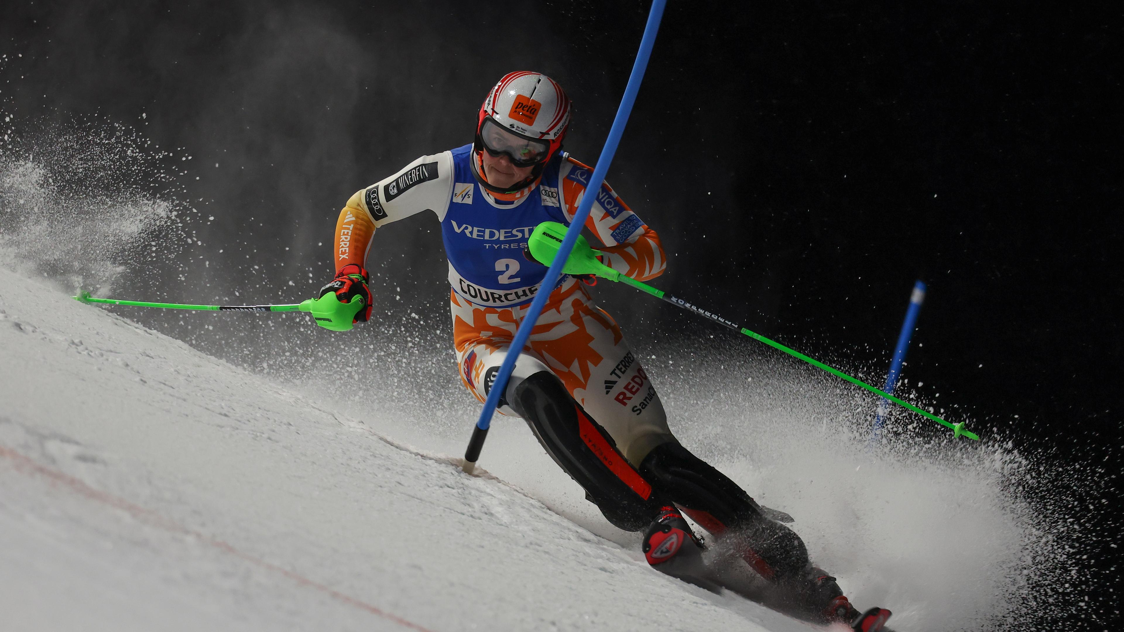 Skirennläuferin Petra Vlhova beim Nacht-Slalom in Courchevel