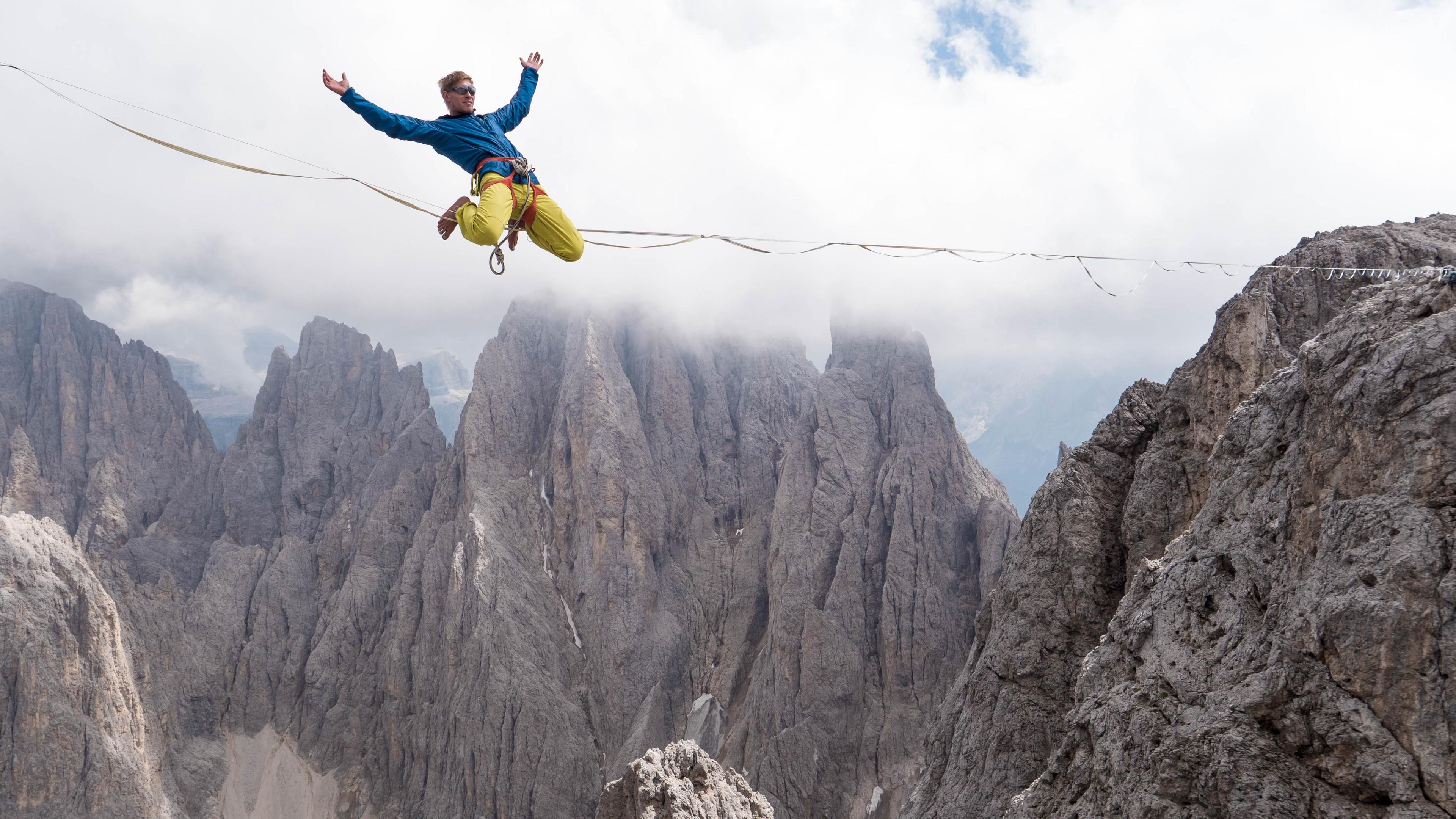 Slackline in den Alpen
