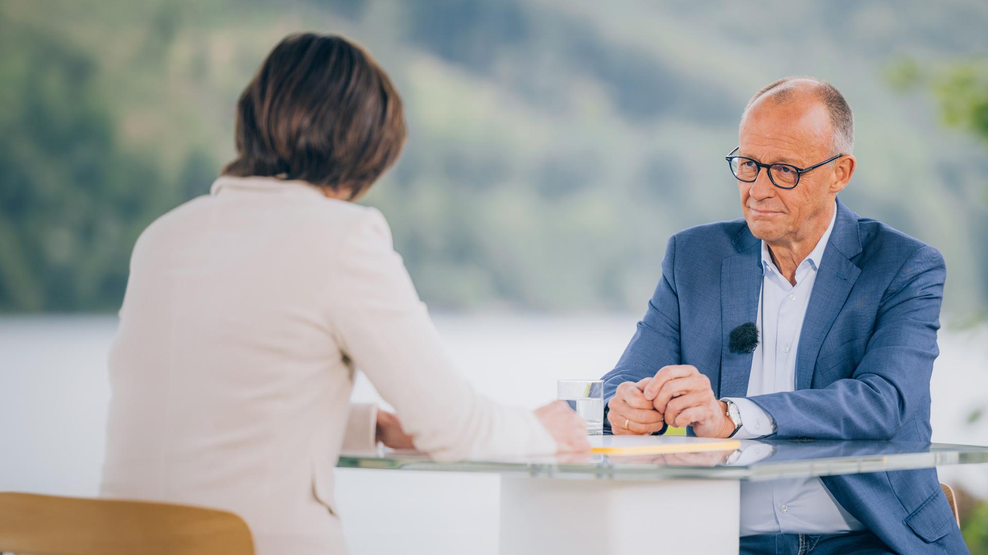 Berlin direkt - Sommerinterview 2026 - Bundeskanzler Friedrich Merz im Gespräch mit Diana Zimmermann