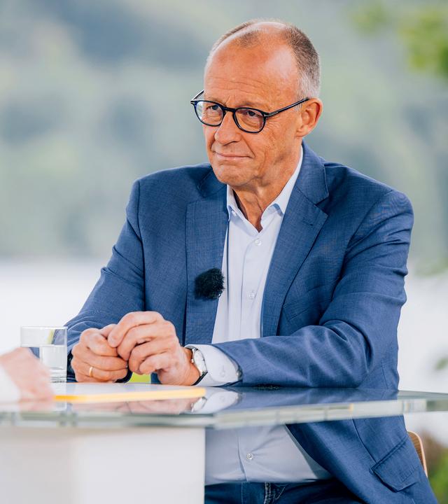 Berlin direkt - Sommerinterview 2026 - Bundeskanzler Friedrich Merz im Gespräch mit Diana Zimmermann