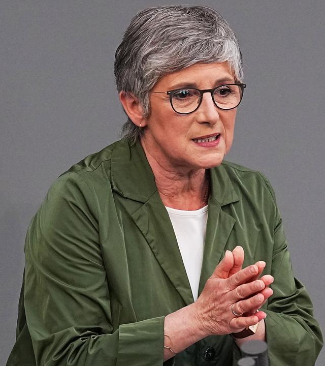 Britta Haßelmann, aufgenommen am 18.03.2025 im Bundestag in Berlin