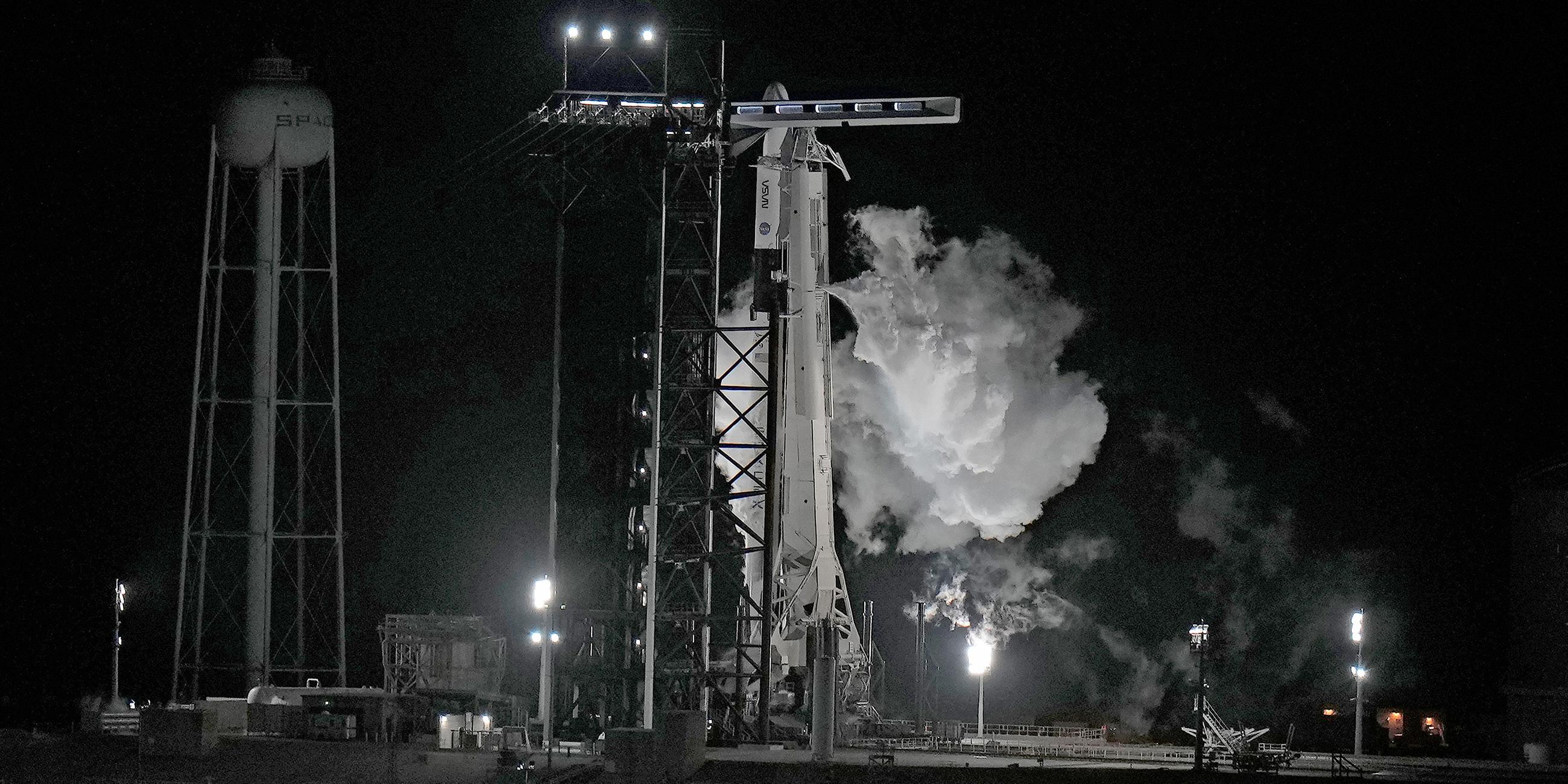 Start der SpaceX-Rakete in Cape Canaveral abgebrochen
